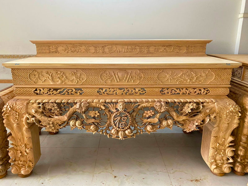 Sập thờ gỗ gụ chân 24 ST007